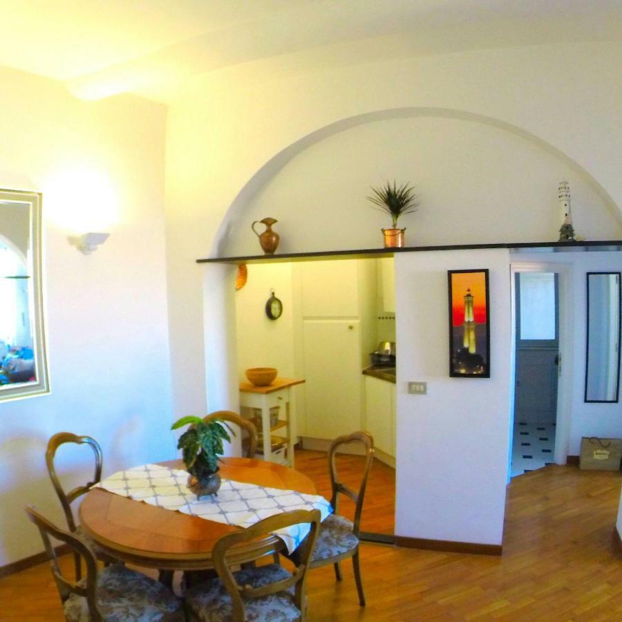 Apartamento La Bitta Sul Molo Génova Exterior foto